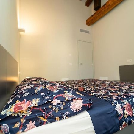 Elegante Loft A 200 A Metri Dal Duomo Apartment Como Luaran gambar