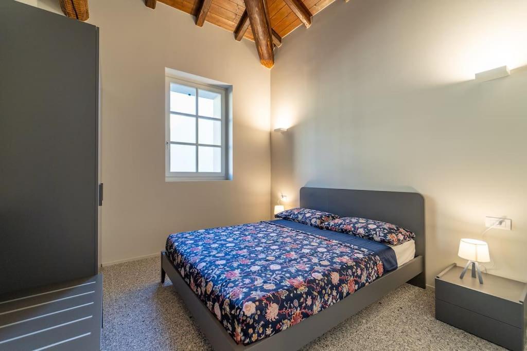 Elegante Loft A 200 A Metri Dal Duomo Apartment Como Luaran gambar